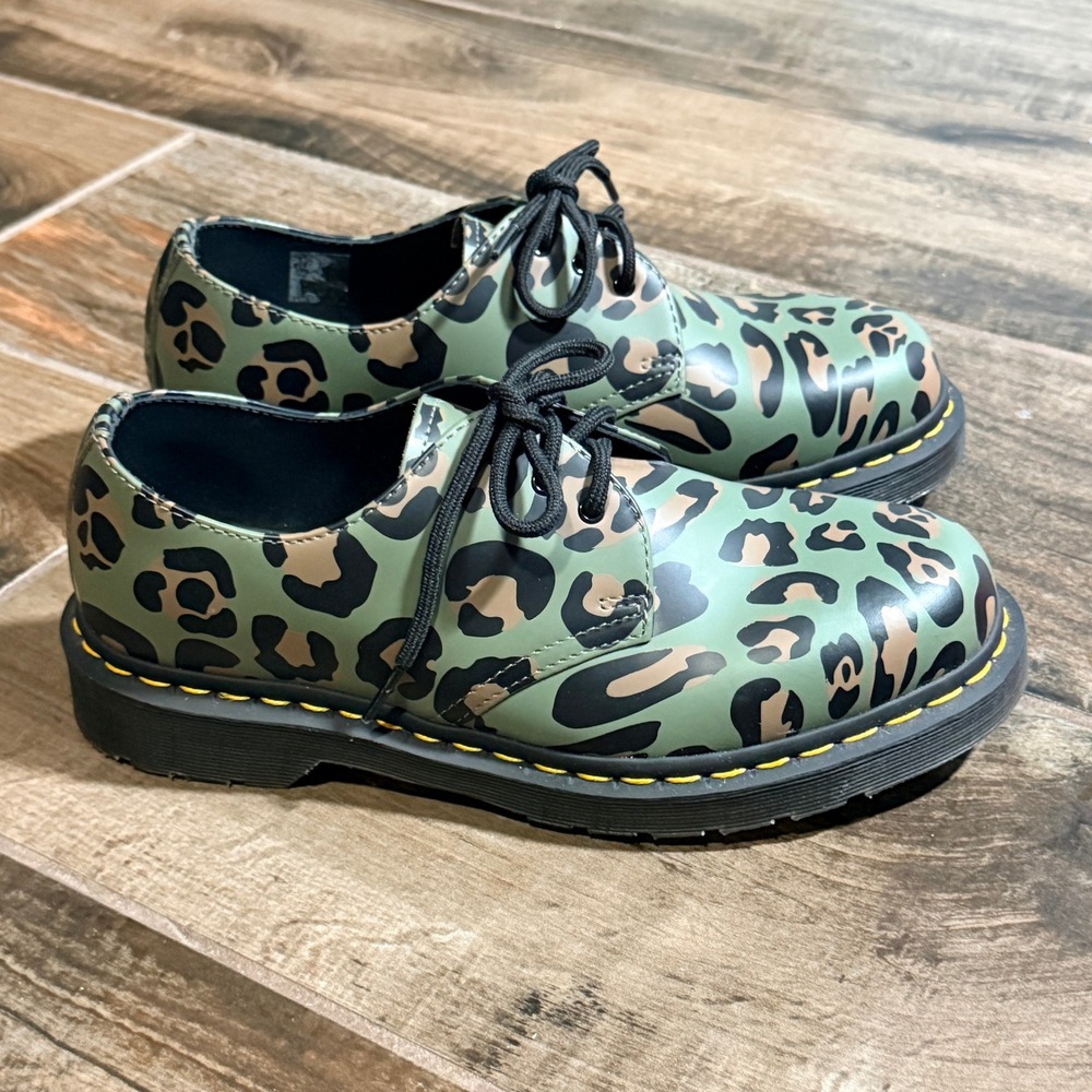 Dr. Martens 1461 Distorted Leopard Print Leather Oxford Shoes,Green, 7M/ 8W - Picture 13 of 13
